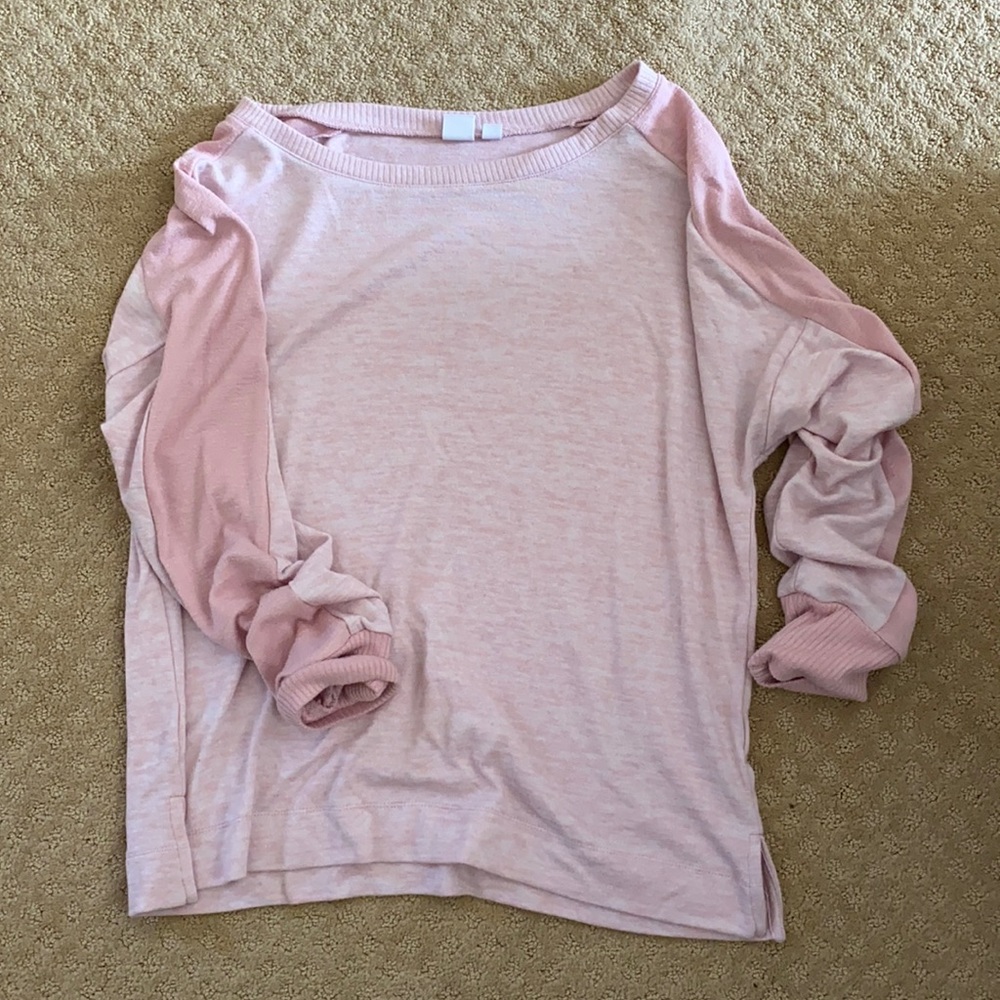 Gap lightweight pink sweater, size medium tall
